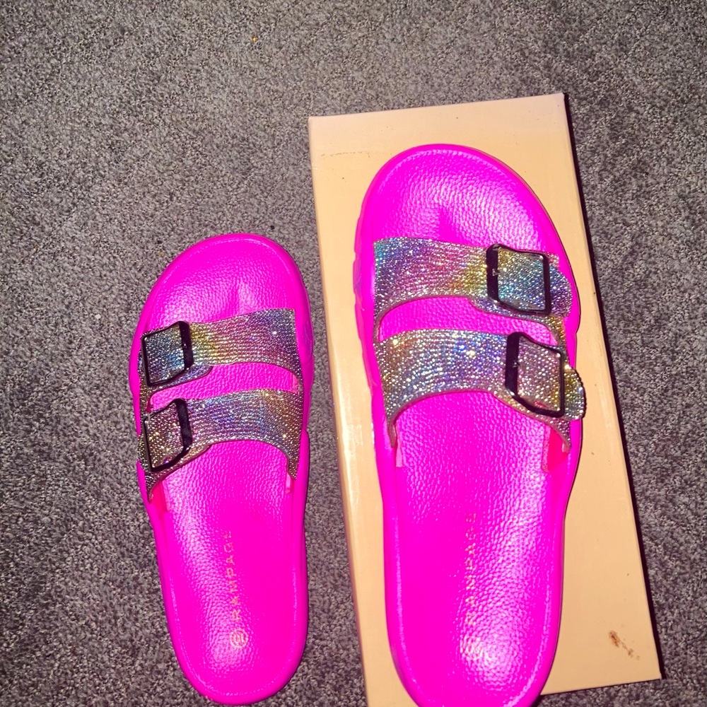 Women’s Hot Pink Jewel Sandals  💝